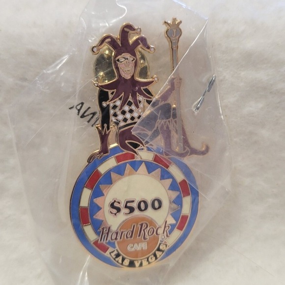 Hard Rock Cafe Las Vegas Nevada "JESTER $500 POKER CHIP" Pin NEW IN PACKAGE - Picture 1 of 2